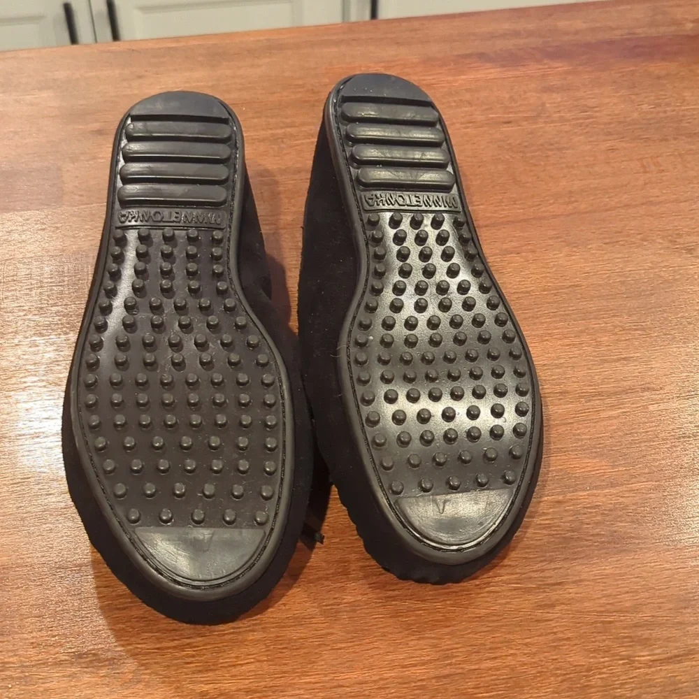 Minnetonka Black Suede Moccasin Loafers